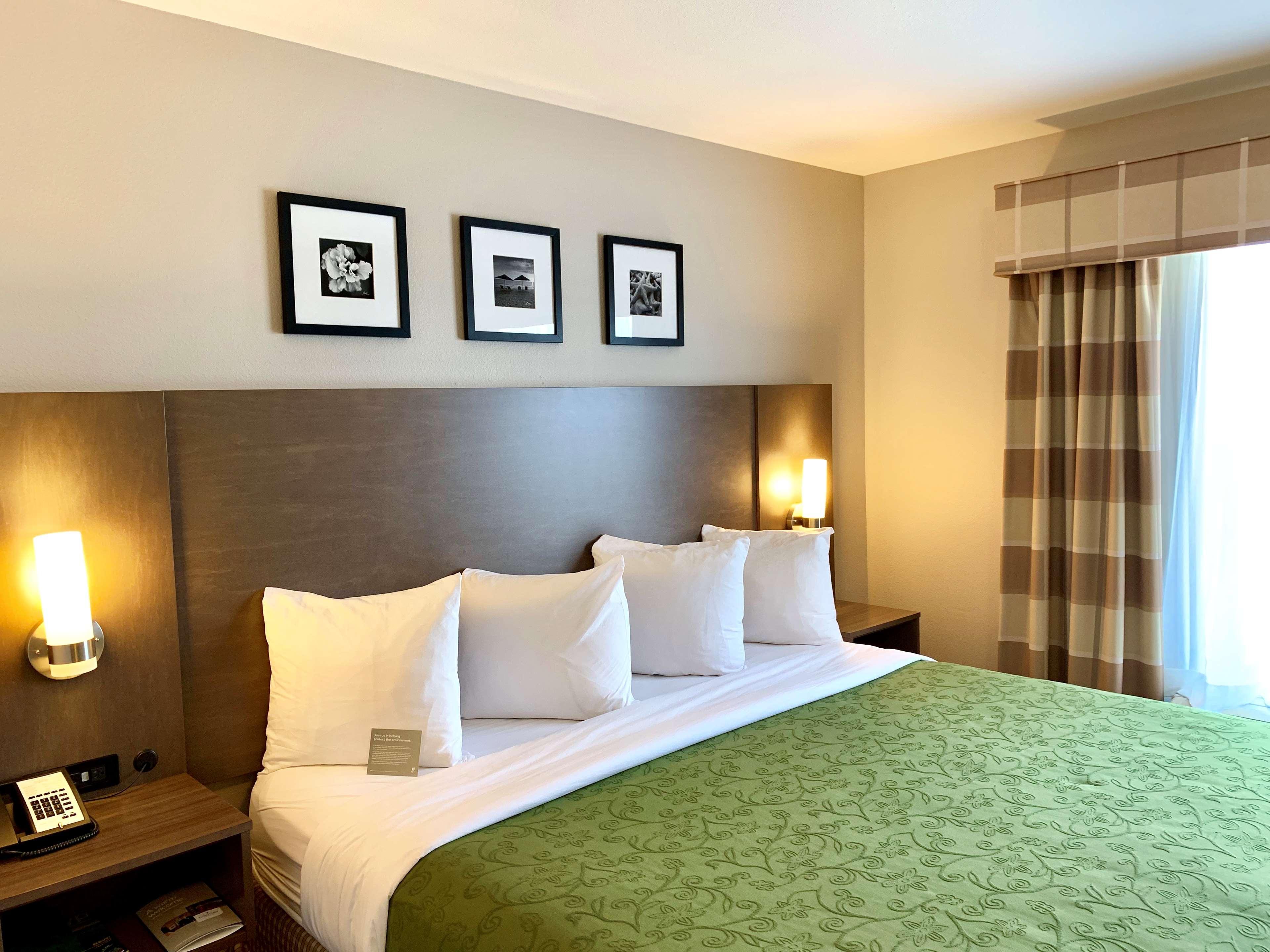 Country Inn & Suites By Radisson Kenosha - Pleasant Prairie Экстерьер фото