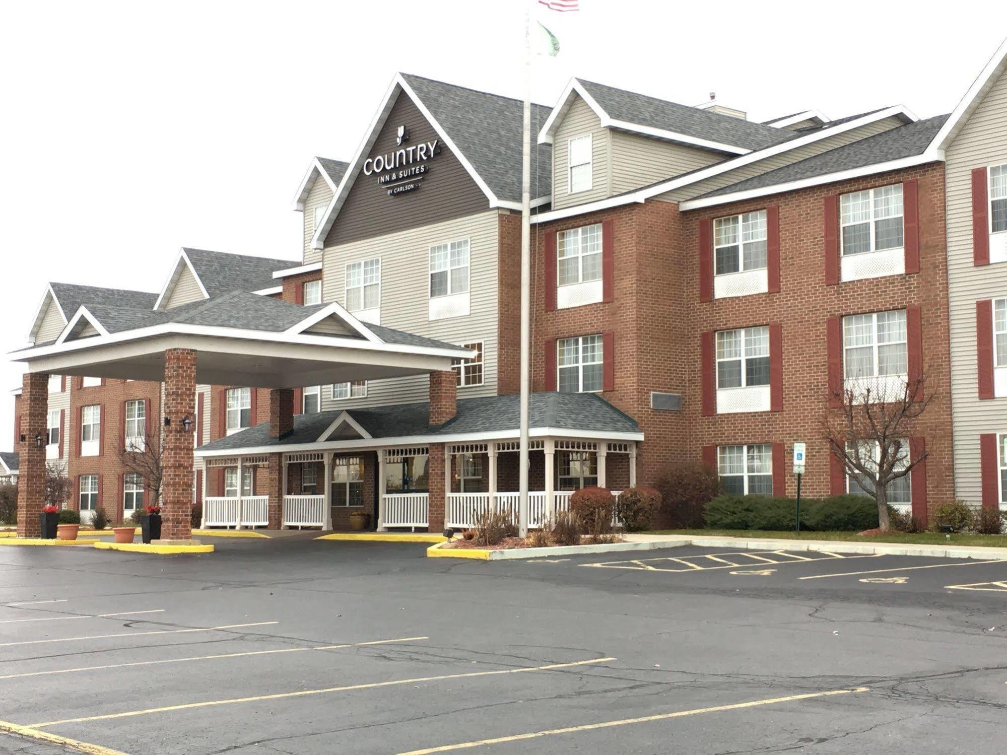 Country Inn & Suites By Radisson Kenosha - Pleasant Prairie Экстерьер фото